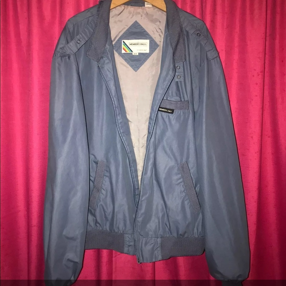 Vintage Members Only blue large jacket